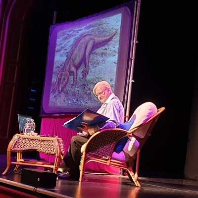 Ken tells his story of the Storeton Dinosaur, and much more, at the Gladstone Theatre in September 2019.